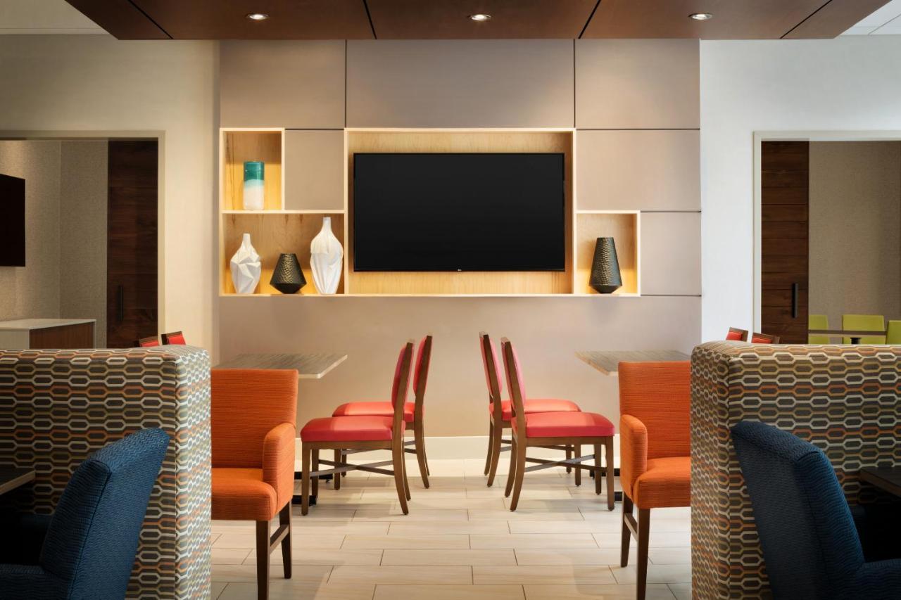 Holiday Inn Express & Suites - Grand Rapids South - Wyoming By Ihg Eksteriør bilde